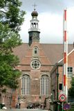 NeueKirche1